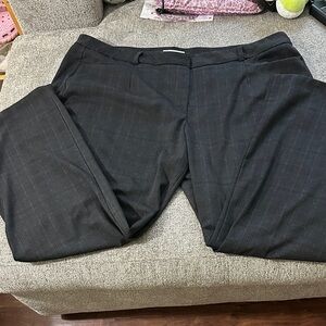 41 Hawthorn Dark Gray Trousers